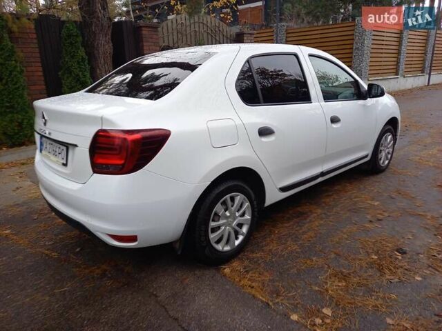 Белый Рено Логан, объемом двигателя 1.46 л и пробегом 84 тыс. км за 9300 $, фото 5 на Automoto.ua