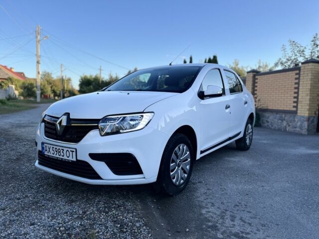 Белый Рено Логан, объемом двигателя 1.5 л и пробегом 152 тыс. км за 6900 $, фото 1 на Automoto.ua