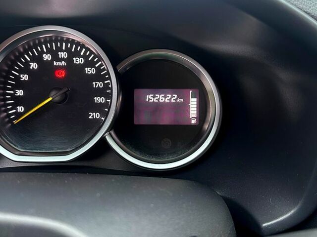 Белый Рено Логан, объемом двигателя 1.5 л и пробегом 152 тыс. км за 7500 $, фото 9 на Automoto.ua