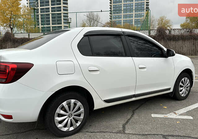 Білий Рено Логан, об'ємом двигуна 1.46 л та пробігом 128 тис. км за 8500 $, фото 13 на Automoto.ua