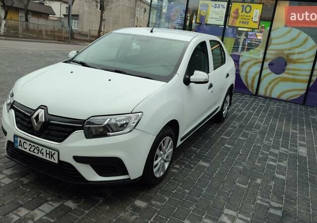 Белый Рено Логан, объемом двигателя 1 л и пробегом 128 тыс. км за 4999 $, фото 6 на Automoto.ua