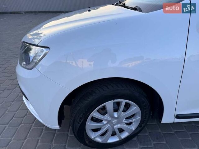 Білий Рено Логан, об'ємом двигуна 1 л та пробігом 105 тис. км за 6900 $, фото 38 на Automoto.ua