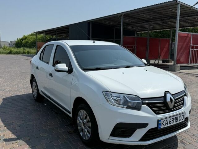 Белый Рено Логан, объемом двигателя 1.5 л и пробегом 140 тыс. км за 9000 $, фото 1 на Automoto.ua