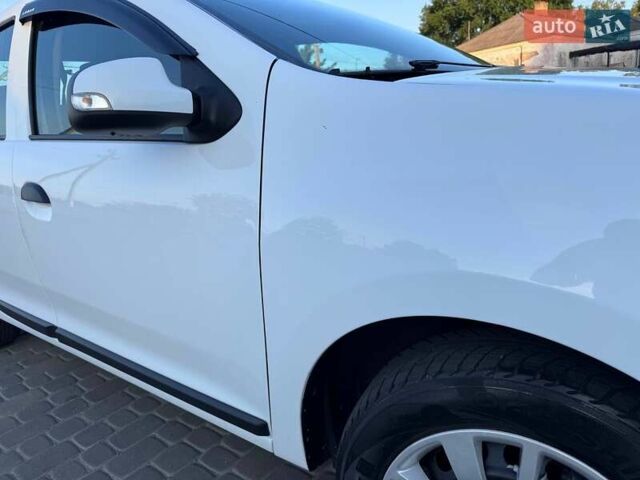 Білий Рено Логан, об'ємом двигуна 1 л та пробігом 105 тис. км за 6900 $, фото 37 на Automoto.ua