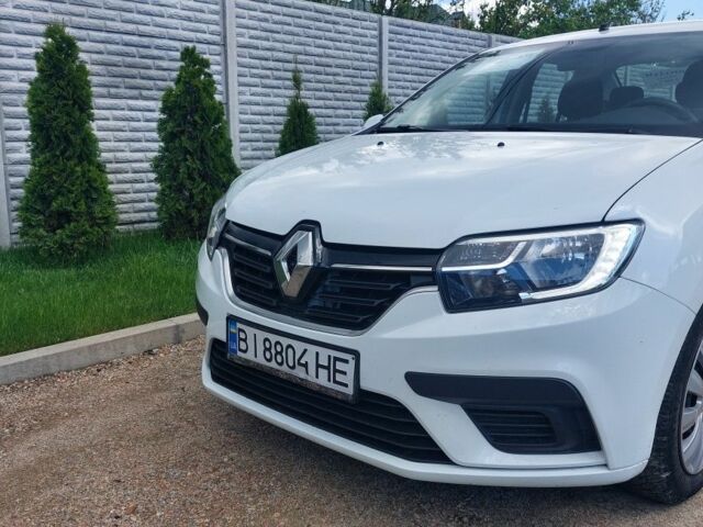 Білий Рено Логан, об'ємом двигуна 1 л та пробігом 168 тис. км за 5900 $, фото 3 на Automoto.ua