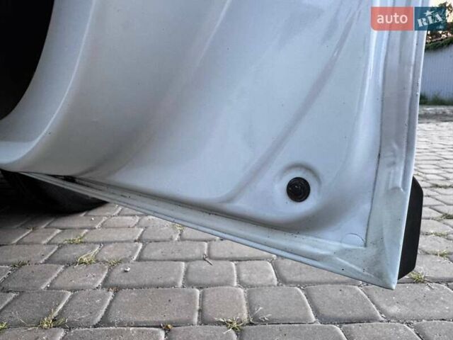 Білий Рено Логан, об'ємом двигуна 1 л та пробігом 105 тис. км за 6900 $, фото 62 на Automoto.ua