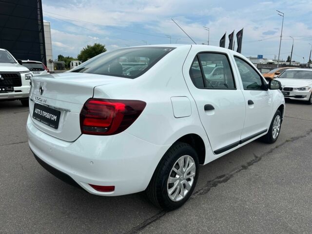 Белый Рено Логан, объемом двигателя 0.9 л и пробегом 82 тыс. км за 9500 $, фото 7 на Automoto.ua