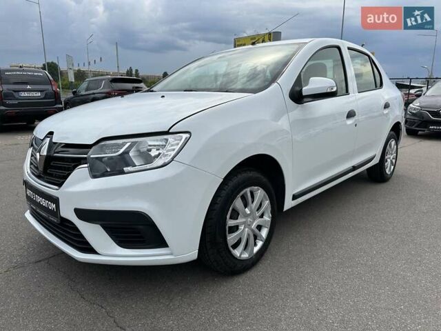 Білий Рено Логан, об'ємом двигуна 0.9 л та пробігом 82 тис. км за 9900 $, фото 2 на Automoto.ua