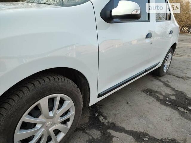 Белый Рено Логан, объемом двигателя 1.46 л и пробегом 68 тыс. км за 11600 $, фото 5 на Automoto.ua