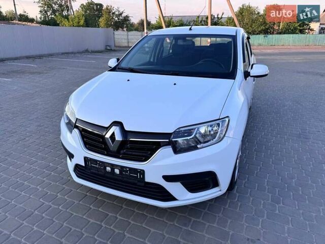 Білий Рено Логан, об'ємом двигуна 1 л та пробігом 105 тис. км за 6900 $, фото 9 на Automoto.ua