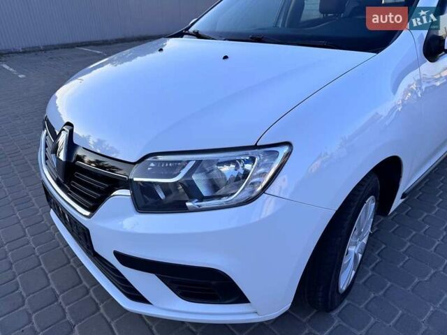 Білий Рено Логан, об'ємом двигуна 1 л та пробігом 105 тис. км за 6900 $, фото 26 на Automoto.ua