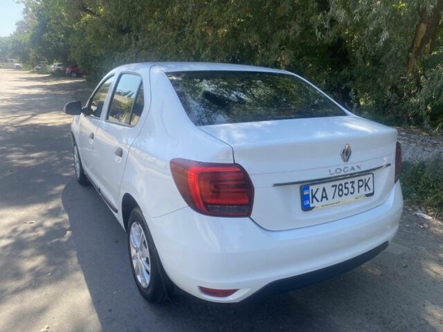 Белый Рено Логан, объемом двигателя 1.5 л и пробегом 171 тыс. км за 8100 $, фото 1 на Automoto.ua