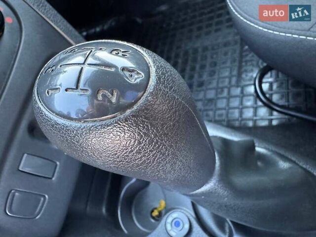 Білий Рено Логан, об'ємом двигуна 1 л та пробігом 105 тис. км за 6900 $, фото 24 на Automoto.ua