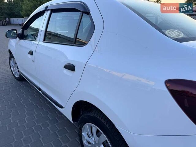 Білий Рено Логан, об'ємом двигуна 1 л та пробігом 105 тис. км за 6900 $, фото 43 на Automoto.ua