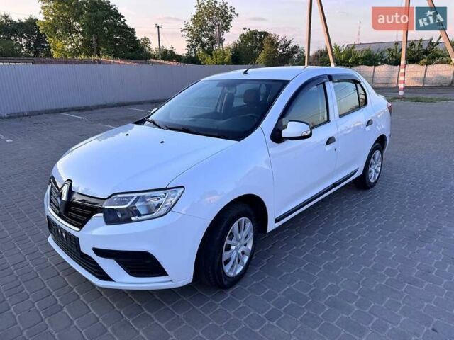 Білий Рено Логан, об'ємом двигуна 1 л та пробігом 105 тис. км за 6900 $, фото 23 на Automoto.ua