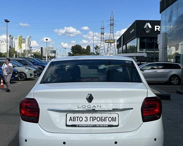 Белый Рено Логан, объемом двигателя 0.9 л и пробегом 67 тыс. км за 8202 $, фото 6 на Automoto.ua