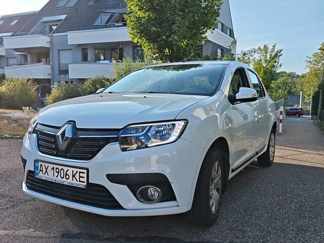 Білий Рено Логан, об'ємом двигуна 1.46 л та пробігом 42 тис. км за 10700 $, фото 1 на Automoto.ua