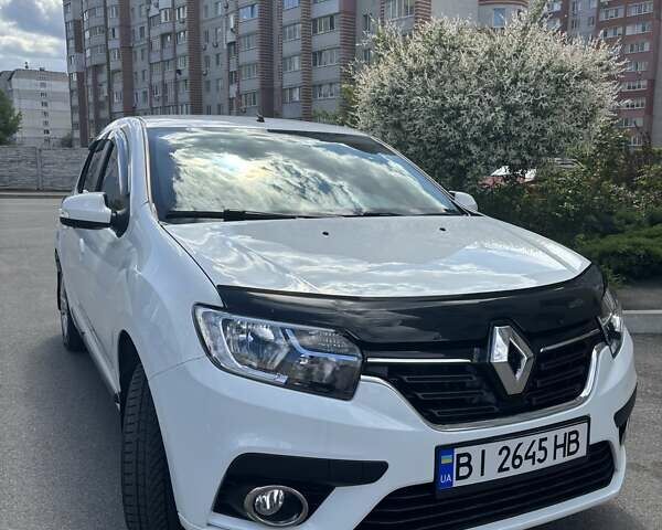 Белый Рено Логан, объемом двигателя 1.46 л и пробегом 53 тыс. км за 11900 $, фото 1 на Automoto.ua