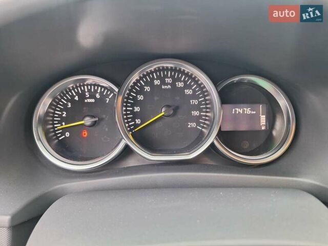 Білий Рено Логан, об'ємом двигуна 1.46 л та пробігом 17 тис. км за 13000 $, фото 19 на Automoto.ua