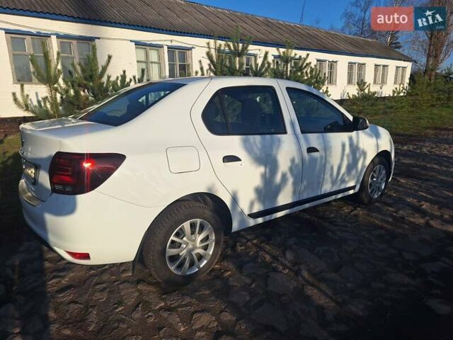 Білий Рено Логан, об'ємом двигуна 1.46 л та пробігом 17 тис. км за 13000 $, фото 10 на Automoto.ua