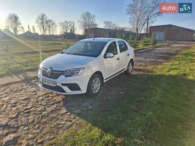 Білий Рено Логан, об'ємом двигуна 1.46 л та пробігом 17 тис. км за 13000 $, фото 5 на Automoto.ua