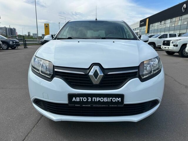 Белый Рено Логан, объемом двигателя 1.5 л и пробегом 95 тыс. км за 9900 $, фото 1 на Automoto.ua
