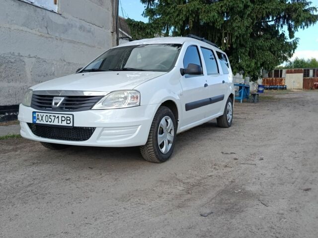 Білий Рено Логан, об'ємом двигуна 1.4 л та пробігом 350 тис. км за 3519 $, фото 7 на Automoto.ua