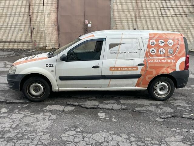 Білий Рено Логан, об'ємом двигуна 1.6 л та пробігом 308 тис. км за 3500 $, фото 1 на Automoto.ua