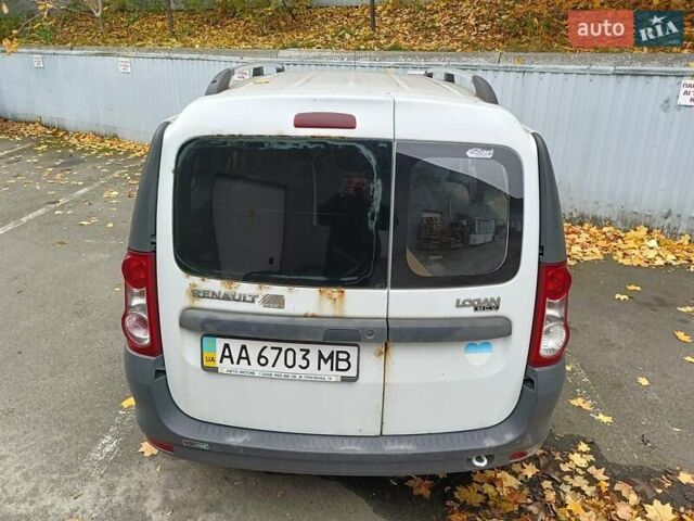 Білий Рено Логан, об'ємом двигуна 1.6 л та пробігом 400 тис. км за 3700 $, фото 2 на Automoto.ua