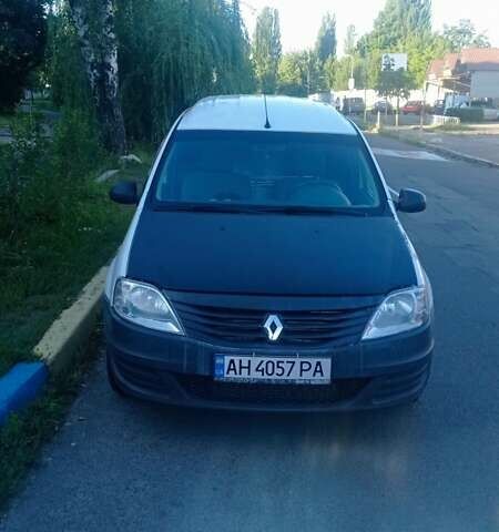 Білий Рено Логан, об'ємом двигуна 1.46 л та пробігом 260 тис. км за 3800 $, фото 7 на Automoto.ua