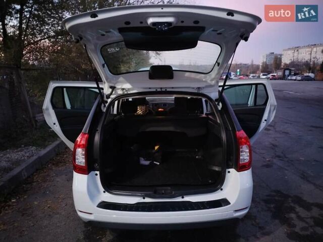 Белый Рено Логан, объемом двигателя 1.15 л и пробегом 93 тыс. км за 7500 $, фото 14 на Automoto.ua