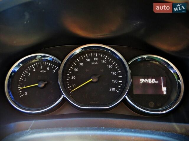 Білий Рено Логан, об'ємом двигуна 1.15 л та пробігом 94 тис. км за 5800 $, фото 7 на Automoto.ua