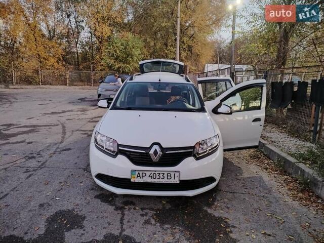 Белый Рено Логан, объемом двигателя 1.15 л и пробегом 93 тыс. км за 7500 $, фото 1 на Automoto.ua