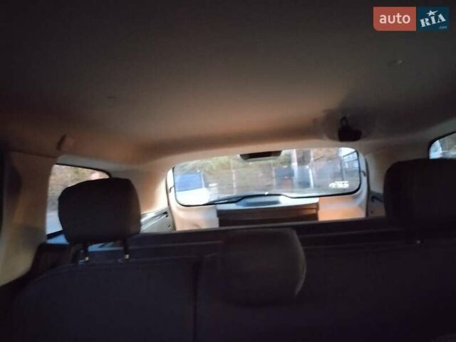 Белый Рено Логан, объемом двигателя 1.15 л и пробегом 93 тыс. км за 7500 $, фото 2 на Automoto.ua