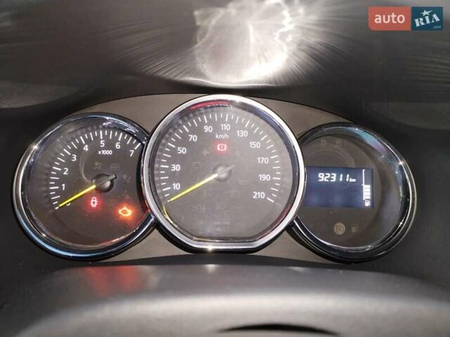 Белый Рено Логан, объемом двигателя 1.15 л и пробегом 93 тыс. км за 7500 $, фото 19 на Automoto.ua