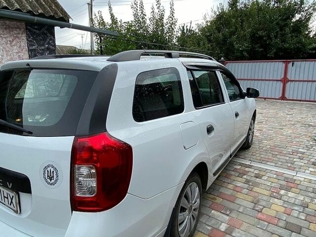 Білий Рено Логан, об'ємом двигуна 1.46 л та пробігом 199 тис. км за 7200 $, фото 3 на Automoto.ua
