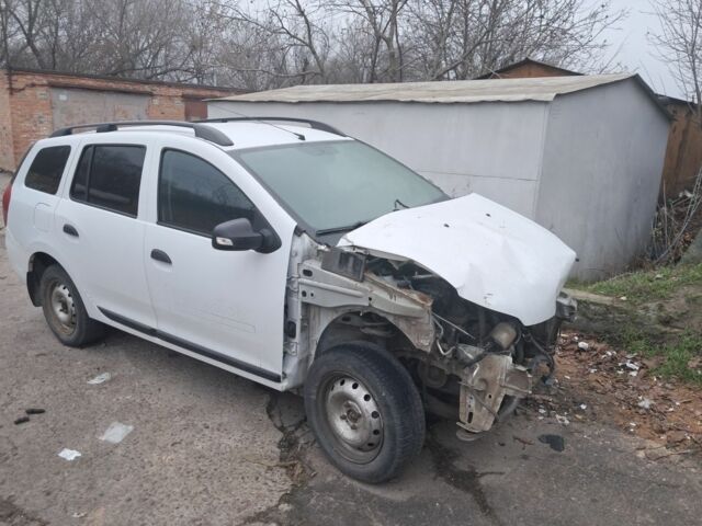 Білий Рено Логан, об'ємом двигуна 1.5 л та пробігом 250 тис. км за 3600 $, фото 1 на Automoto.ua