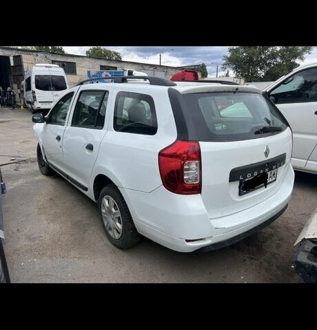 Білий Рено Логан, об'ємом двигуна 1.5 л та пробігом 52 тис. км за 4010 $, фото 3 на Automoto.ua