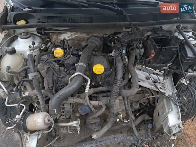 Білий Рено Логан, об'ємом двигуна 0 л та пробігом 250 тис. км за 3600 $, фото 3 на Automoto.ua