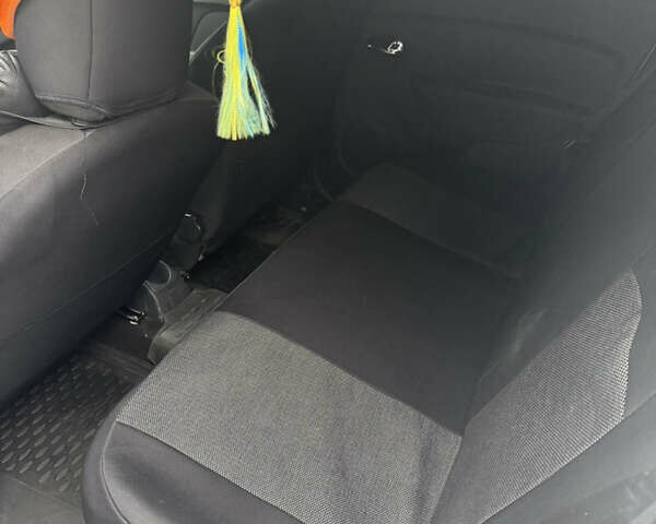 Белый Рено Логан, объемом двигателя 1.46 л и пробегом 120 тыс. км за 9200 $, фото 7 на Automoto.ua