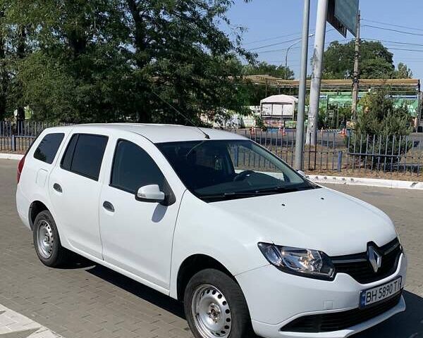 Белый Рено Логан, объемом двигателя 1.6 л и пробегом 255 тыс. км за 4200 $, фото 7 на Automoto.ua