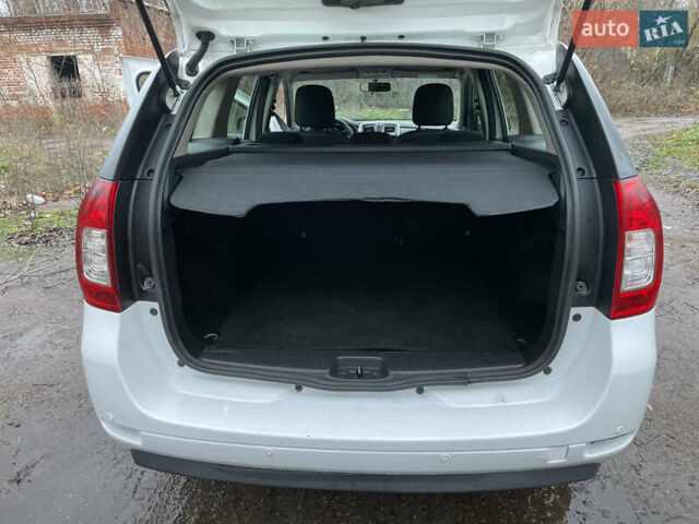 Белый Рено Логан, объемом двигателя 1.46 л и пробегом 270 тыс. км за 6200 $, фото 7 на Automoto.ua