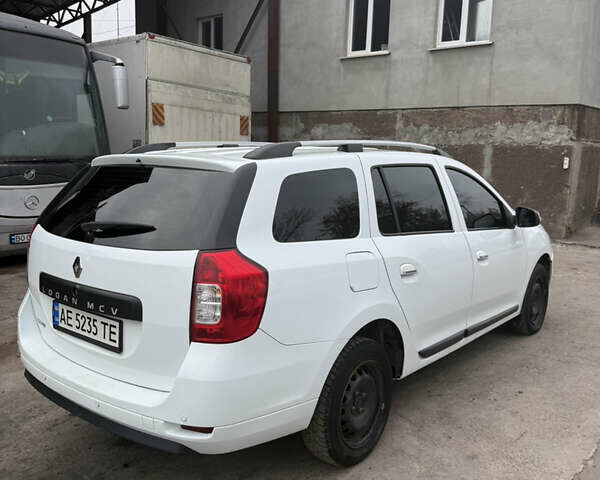Белый Рено Логан, объемом двигателя 1.46 л и пробегом 120 тыс. км за 9200 $, фото 2 на Automoto.ua