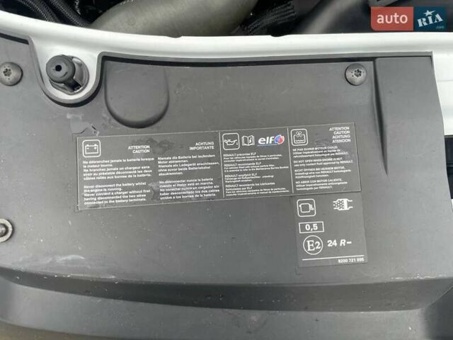 Белый Рено Логан, объемом двигателя 1.46 л и пробегом 167 тыс. км за 9500 $, фото 14 на Automoto.ua