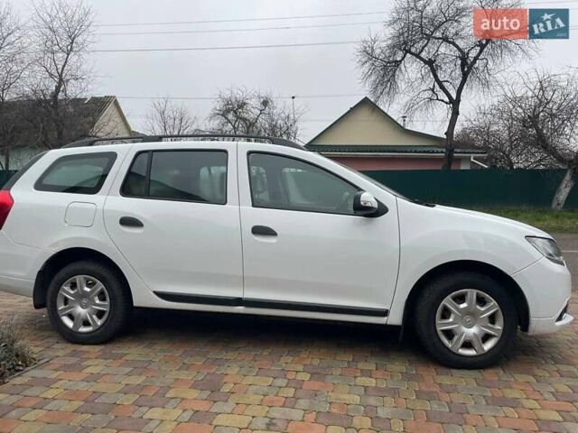 Белый Рено Логан, объемом двигателя 1.46 л и пробегом 167 тыс. км за 9500 $, фото 1 на Automoto.ua