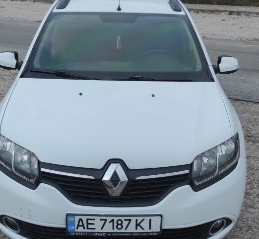 Білий Рено Логан, об'ємом двигуна 1.5 л та пробігом 165 тис. км за 8700 $, фото 2 на Automoto.ua
