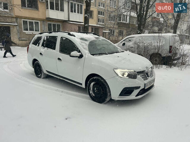 Белый Рено Логан, объемом двигателя 1.46 л и пробегом 268 тыс. км за 6500 $, фото 4 на Automoto.ua