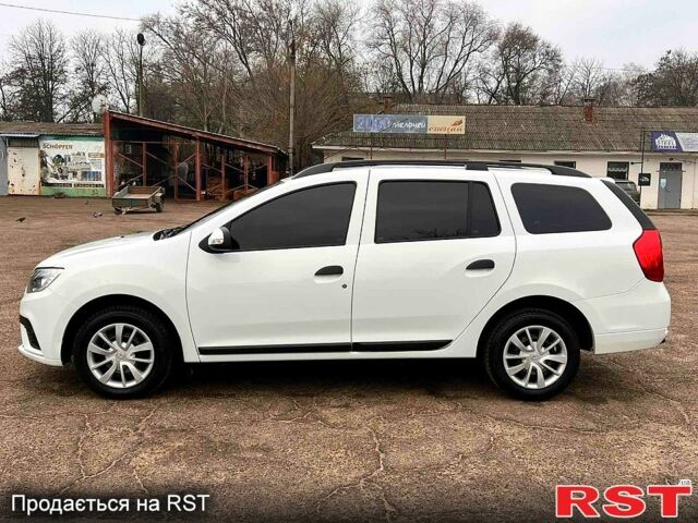 Белый Рено Логан, объемом двигателя 15 л и пробегом 89 тыс. км за 9700 $, фото 1 на Automoto.ua