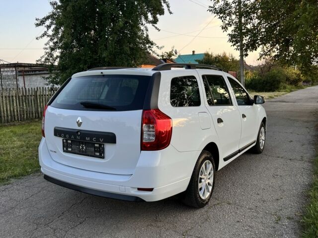 Білий Рено Логан, об'ємом двигуна 1.5 л та пробігом 56 тис. км за 9980 $, фото 5 на Automoto.ua