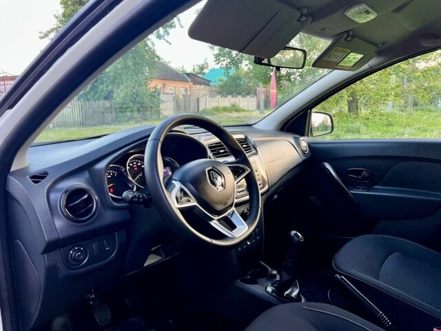 Білий Рено Логан, об'ємом двигуна 1.5 л та пробігом 56 тис. км за 9980 $, фото 7 на Automoto.ua